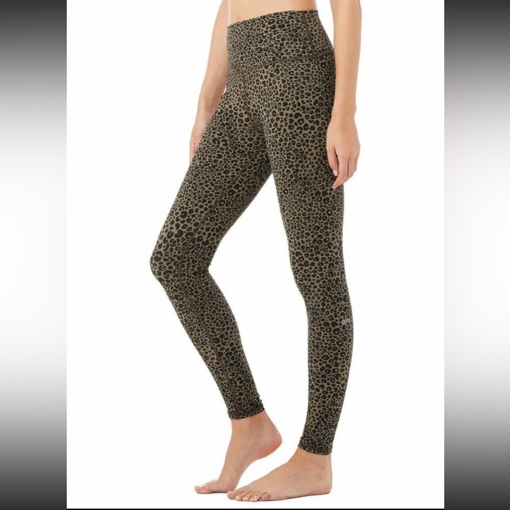 Alo High-Waist Vapor Leopard Legging